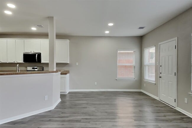 Photo - 16415 Lapis River Dr