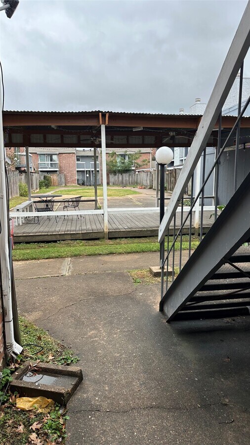 Photo - 9550 Deering Dr Unit 405