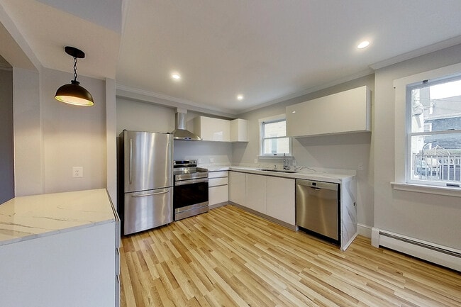 Photo - 13 Rhode Island Ave Unit 1