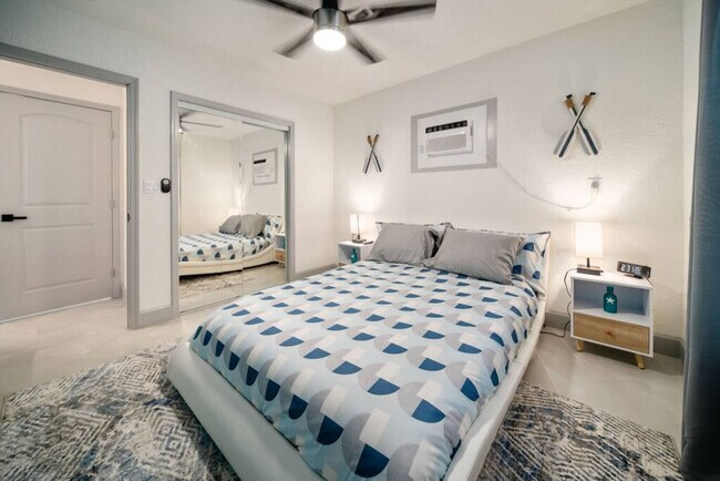 820 NE 14th Ave Unit SI ID1369638P