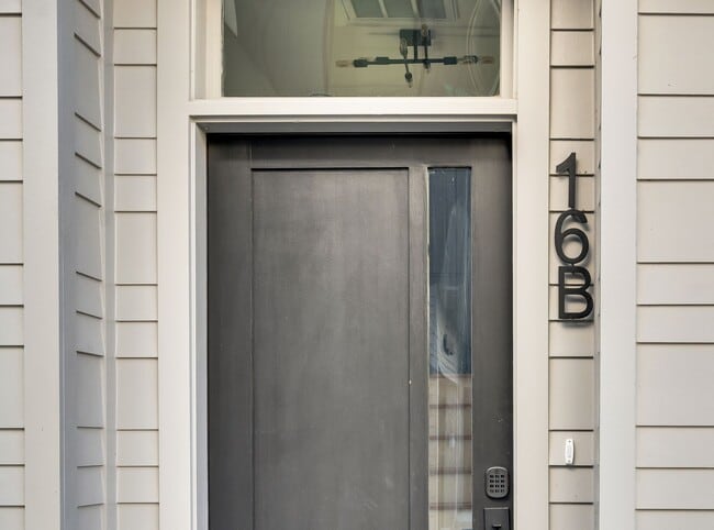 Photo - 16 Willis St