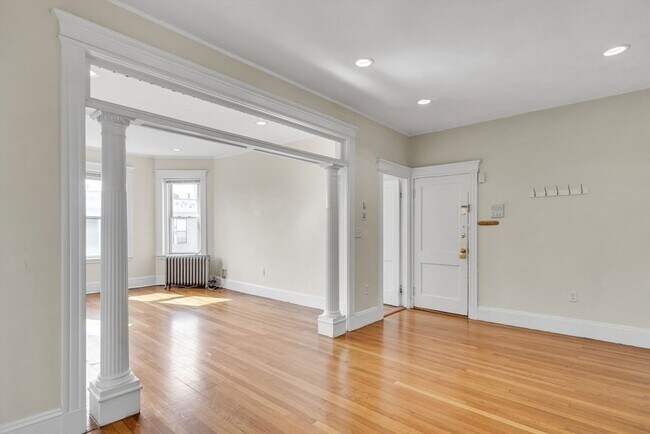 41 Orkney Rd Unit 2A