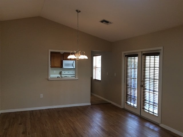 Photo - 1004 Lantana Dr