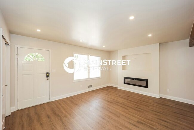 4 Bedroom Pet-Friendly Home in ATLANTA, GA with Main Street Renewal