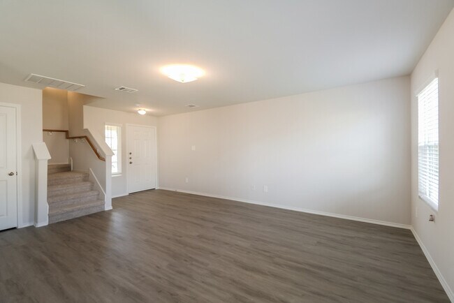 Photo - Cypresswood Landing -5034 Giant Sequoia Wa...