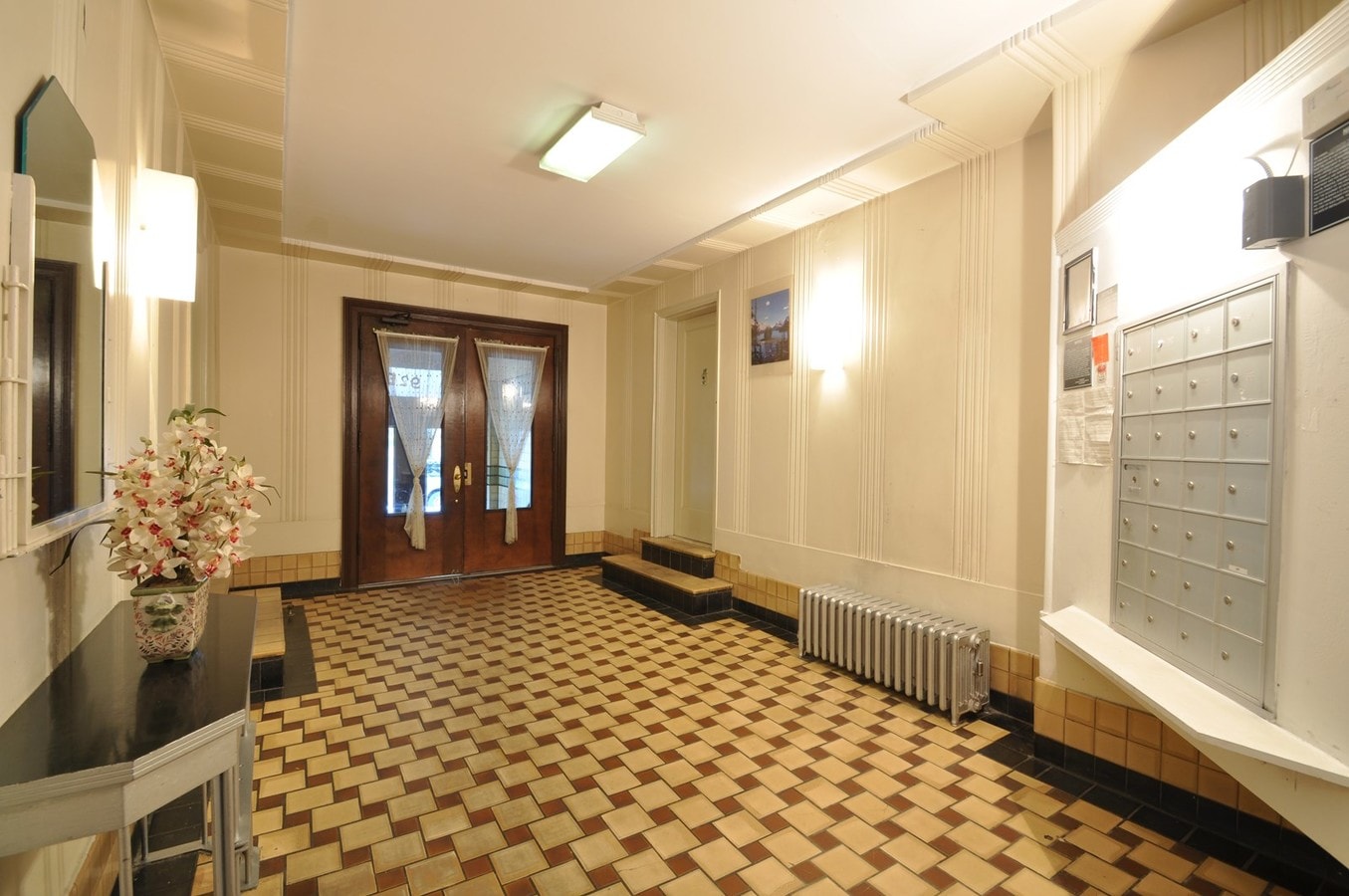 Photo - 92 East 208th Street