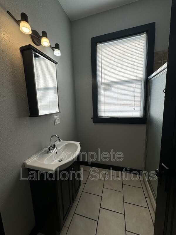 Photo - 15 N 14th St