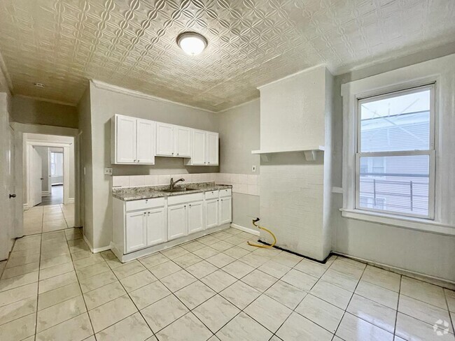 Building Photo - 840 Mount Prospect Ave Unit 3L Rental