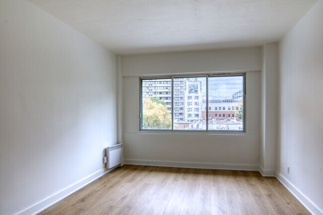 Photo - 3455 Rue Aylmer Unit 506