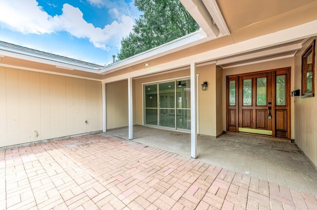 Photo - 1610 Richvale Ln