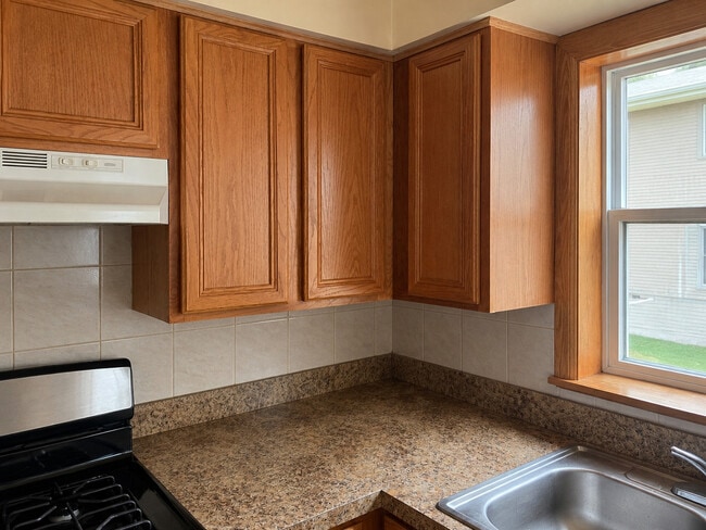Photo - 6910 N Rosemary Ln