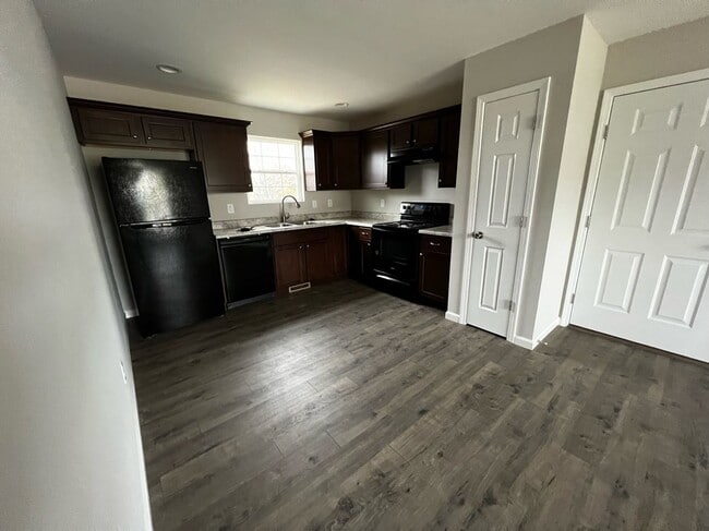 106 Springfield Hts Dr