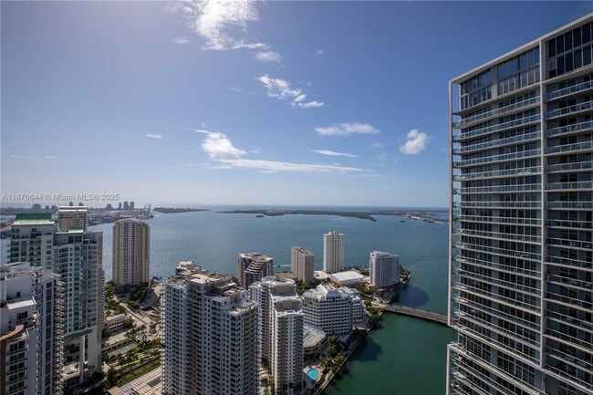 Photo - 475 Brickell Ave Unit 5007