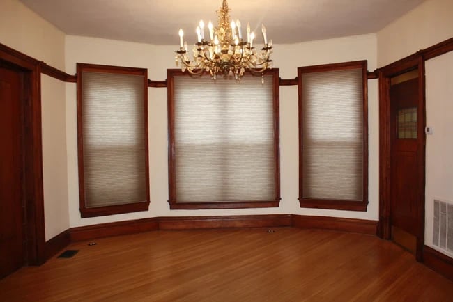 Photo - 620 N College Ave