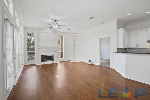 Photo - 8704 Moss Hill Rd