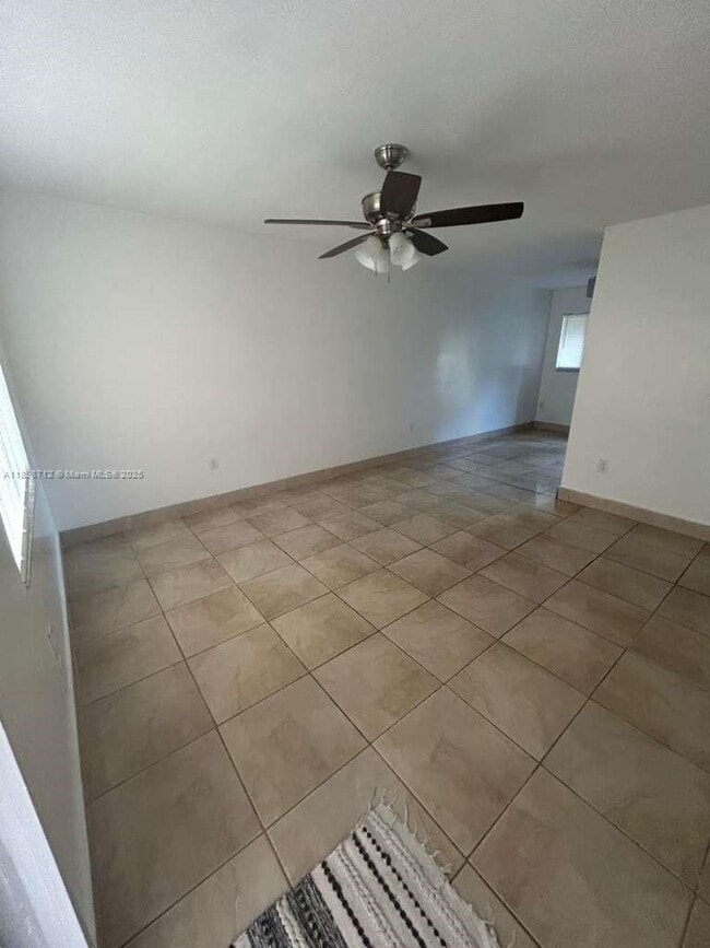 Photo - 1907 SW 99th Terrace