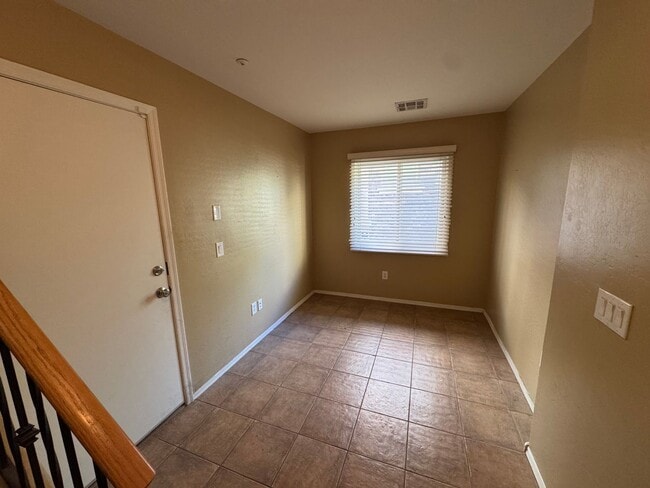 Photo - 4062 E Windsor Dr