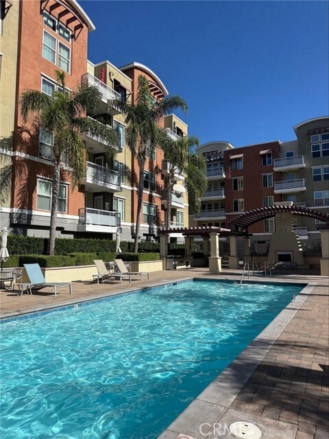 Building Photo - 12664 Chapman Ave Unit 1307 Rental