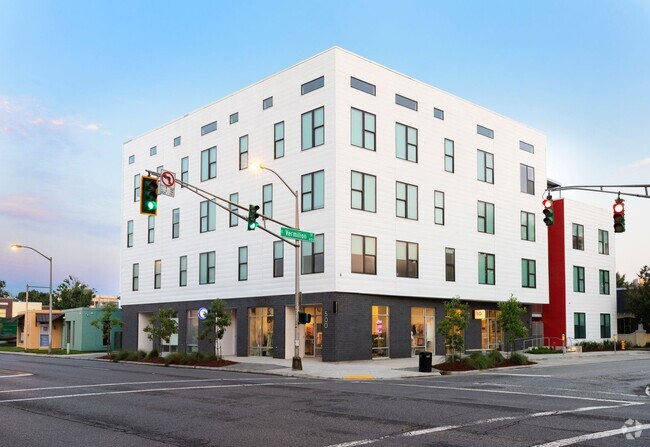 Interior Photo - Vermilion Lofts