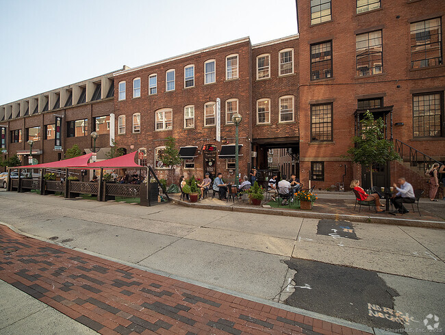 Building Photo - 95 Audubon St Unit 242 Rental