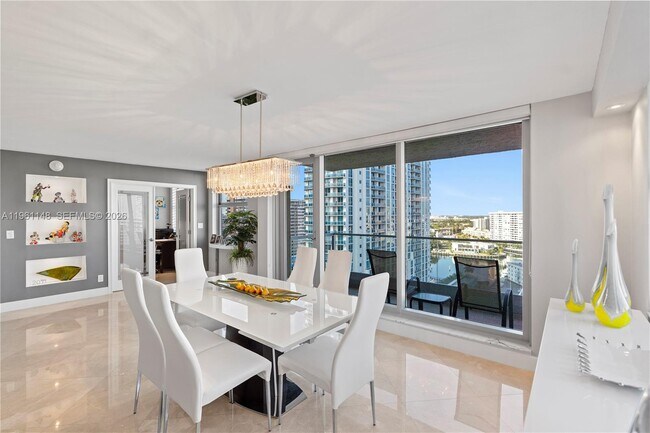 Photo - 1920 S Ocean Dr Unit 17D