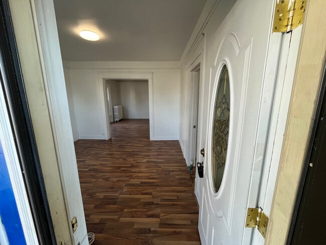 Photo - 1608 Hayes Ave