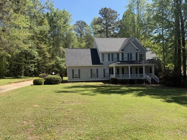 Building Photo - 230 Clinton Crossing Dr