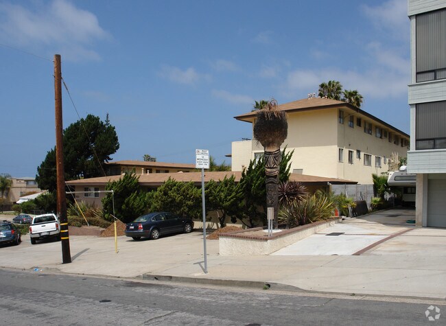 Elan Baylofts