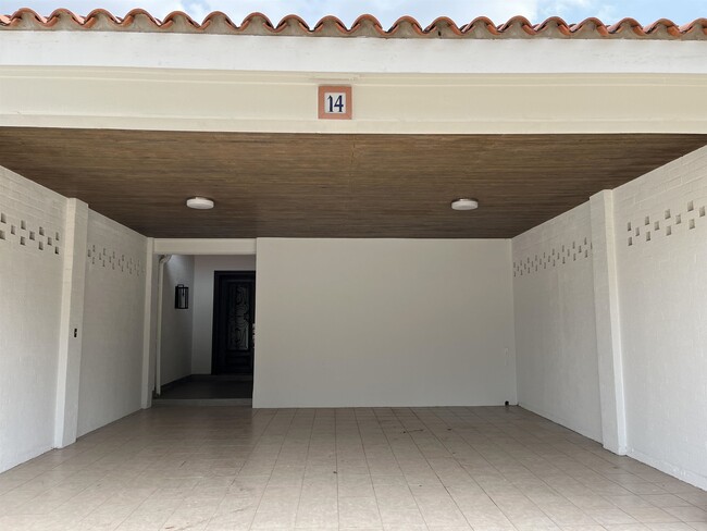 Photo - 1800 Country Club Dr Unit 14