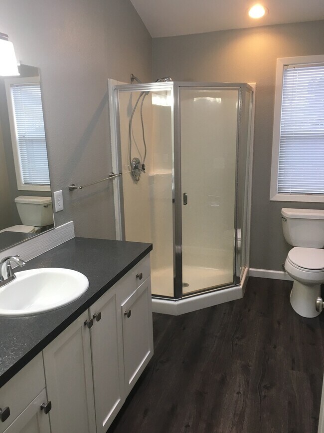 Photo - 3355 SW 182nd Ave