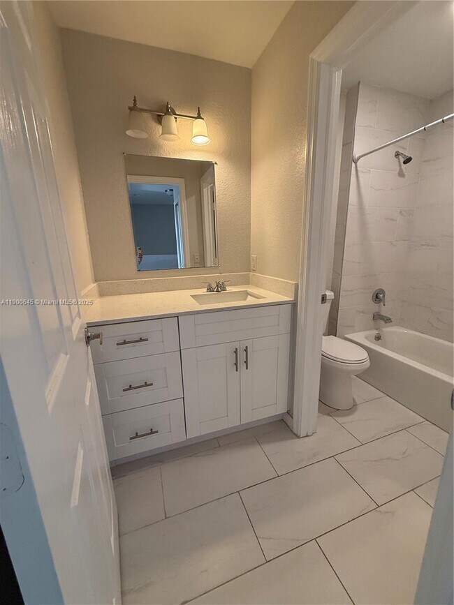 Photo - 20439 NW 15th Ave