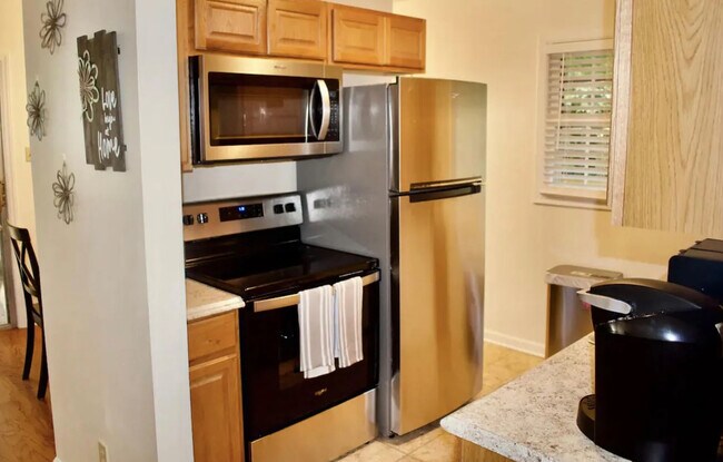 Photo - 324 Carlton Dr