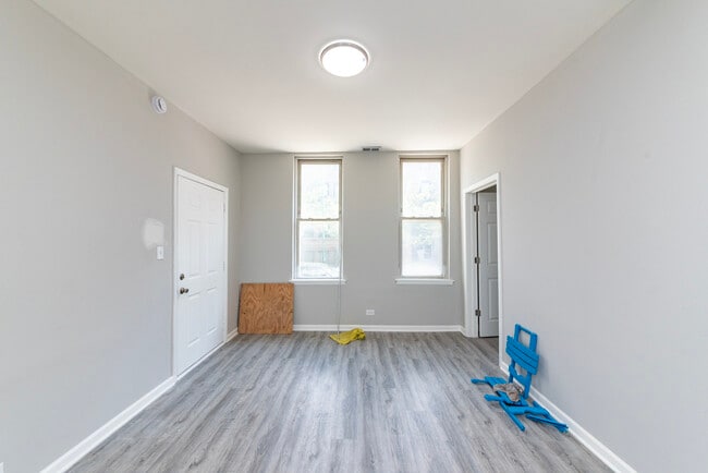 Photo - 1022 W Fry St Unit 1F