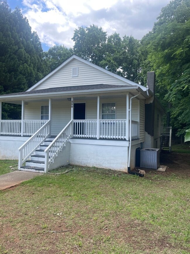 Photo - 290 Hialeah Ct