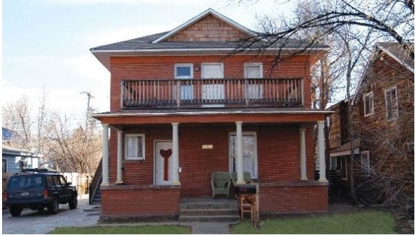 2110 Grove Cir - 2110 Grove Cir