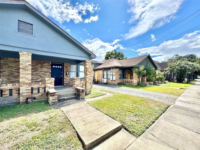 5 Hunt St