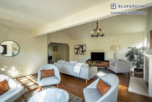 Photo - 732 Laurel Ave