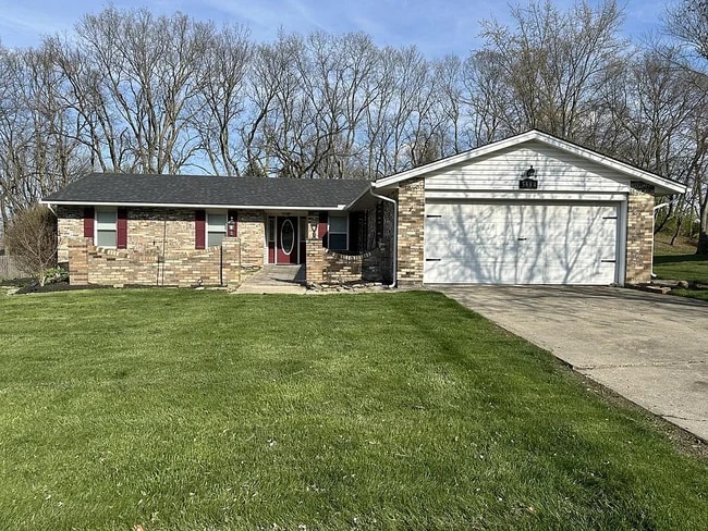 Photo - 5684 Red Oak Dr House