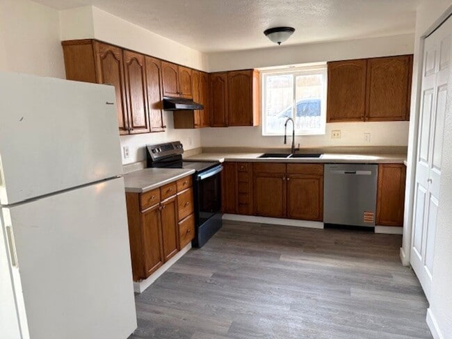 Photo - 5 bedroom home in Elko