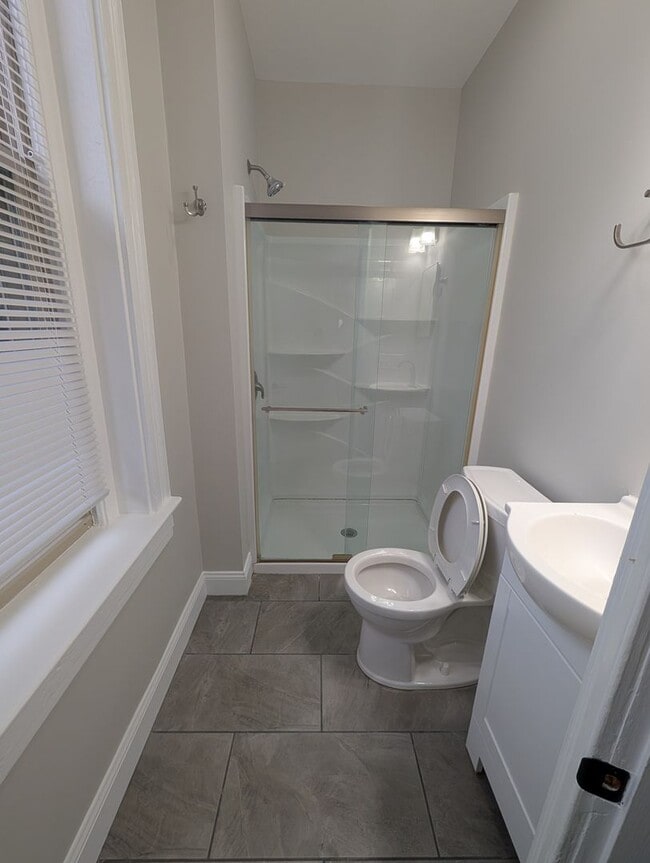 Photo - 225 Fosdick St Unidad 3