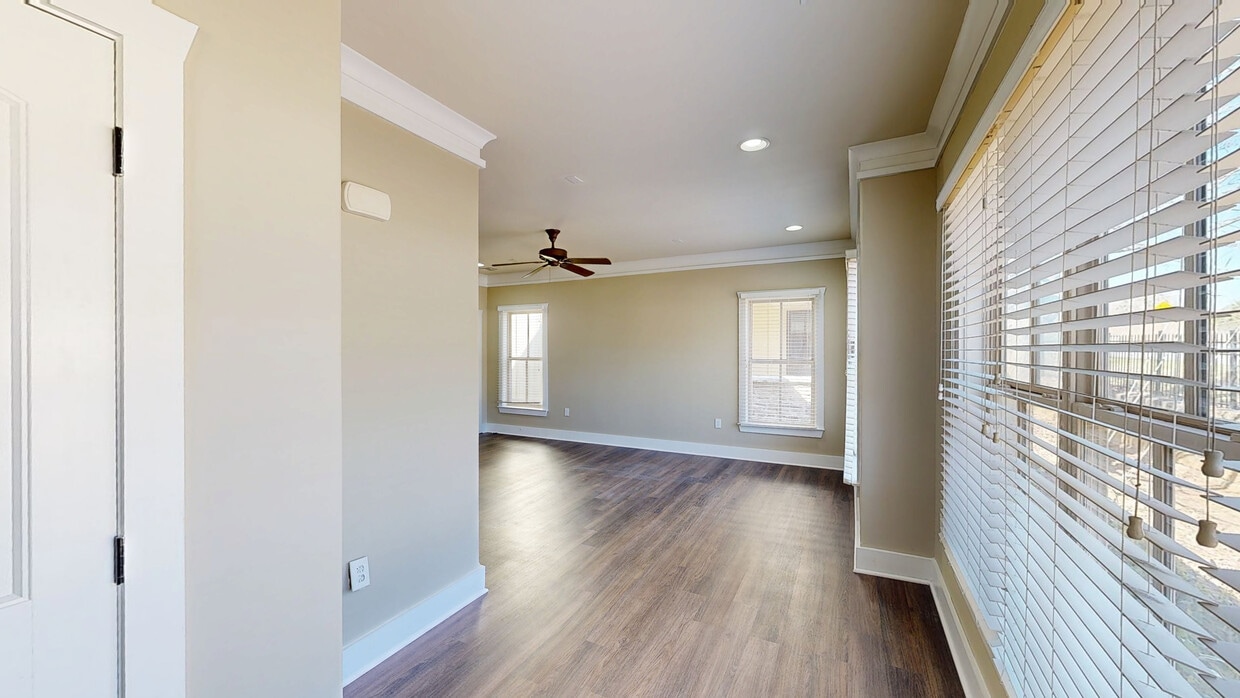 Photo - The Retreat of Clemson Apartments