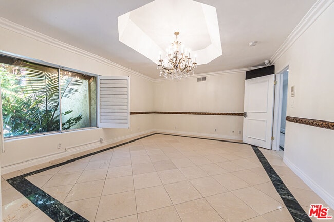 Photo - 18022 Lake Encino Dr