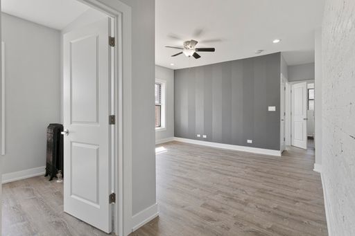 Photo - 1700 W Juneway Terrace Unit 3A