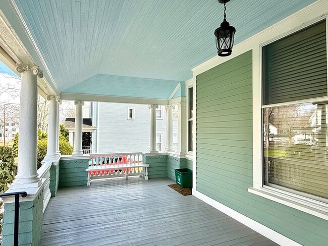 Photo - 114 Church St Unit 2