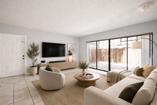 Building Photo - 110 Weybridge Cir