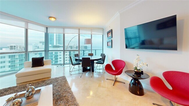 Photo - 3101 S Ocean Dr Unidad 1705