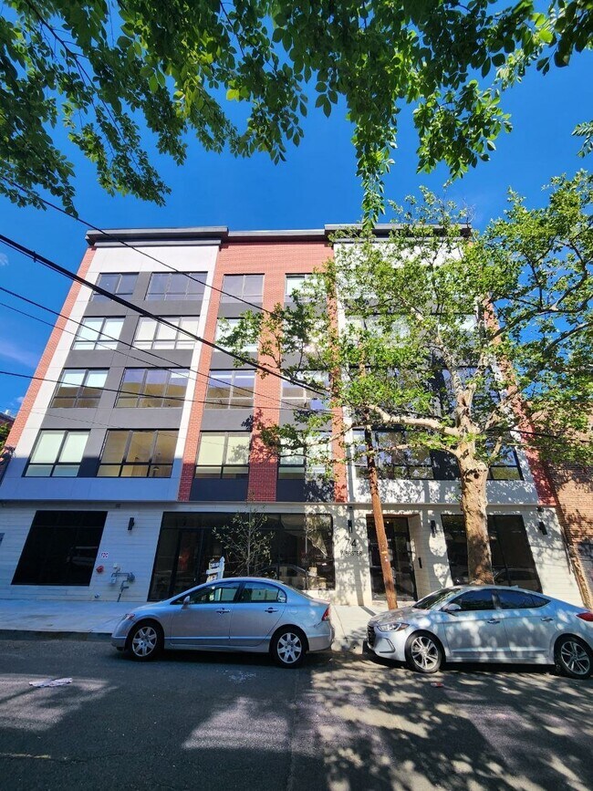 Photo - 75 Webster St Unit 1