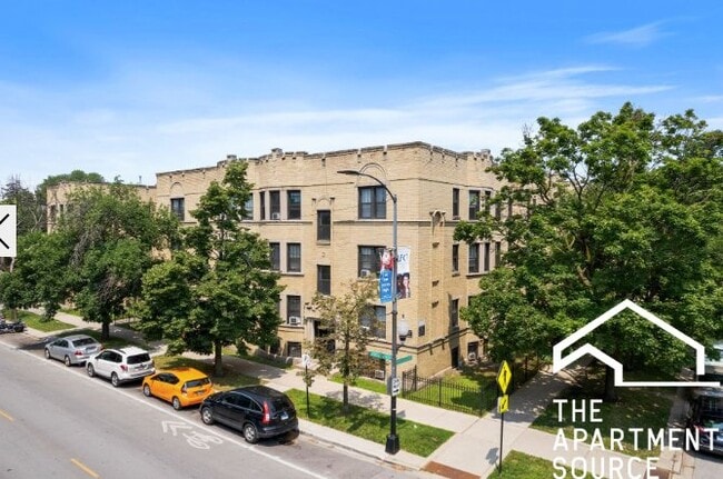 Photo - 4606 N Winchester Ave Unit 4E