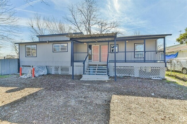 Building Photo - 822 Finesse Dr Unit 2 Rental