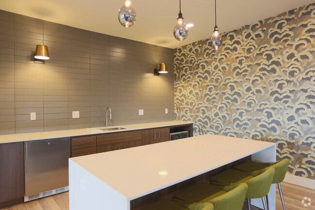 Photo - The Fifty at Division